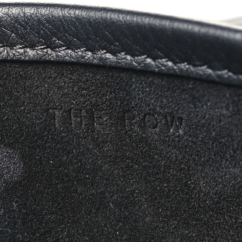 Grained Calfskin Park Tote Three Black