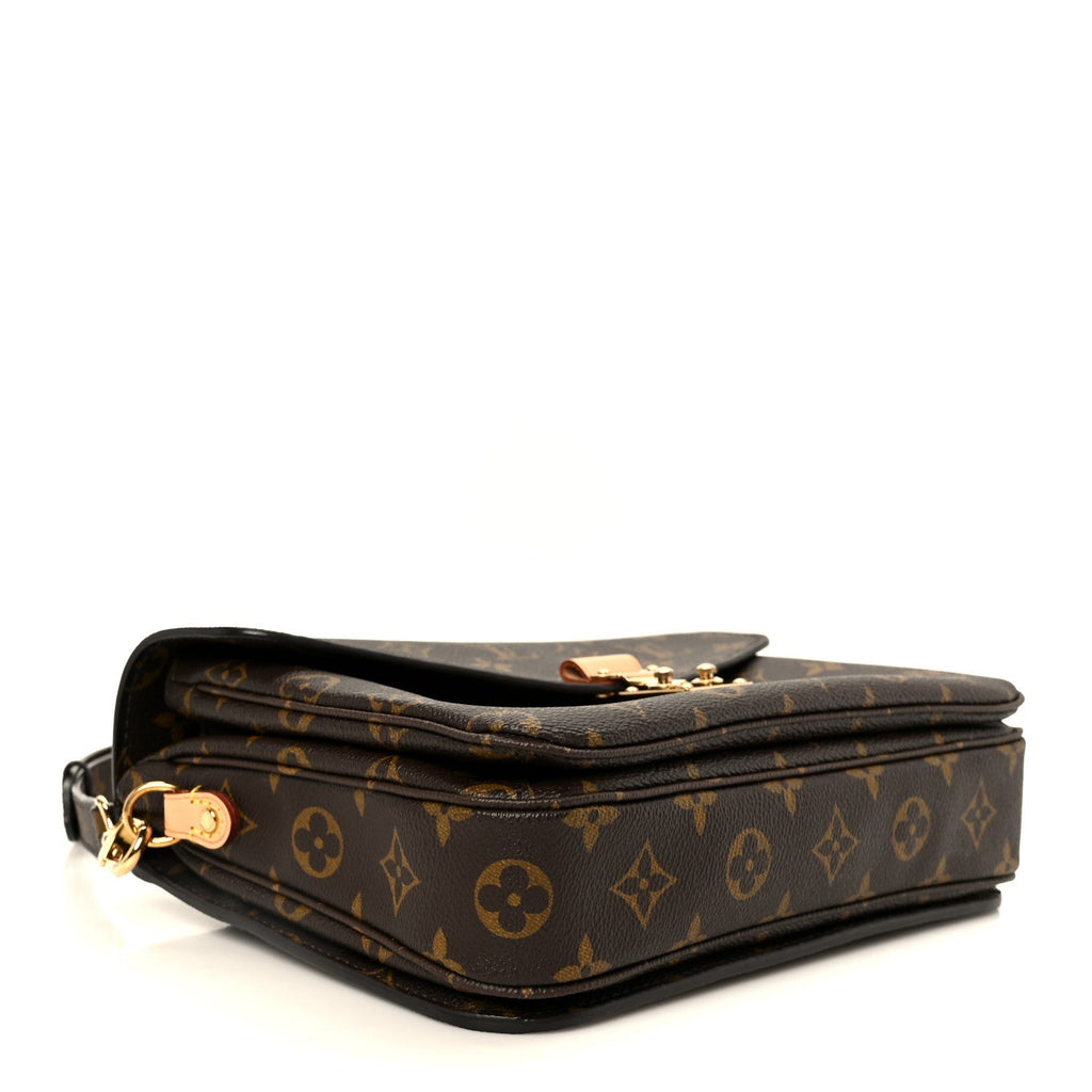 Monogram Pochette Metis