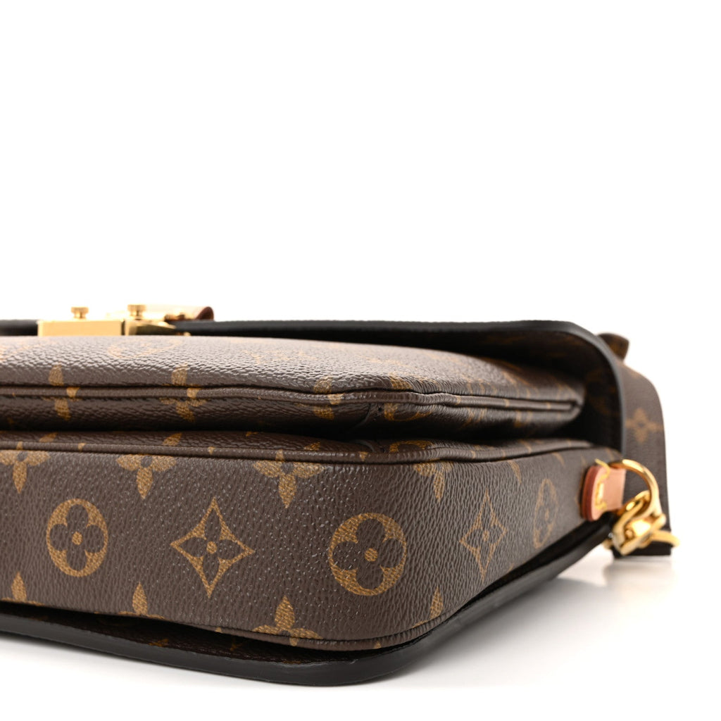 Monogram Pochette Metis