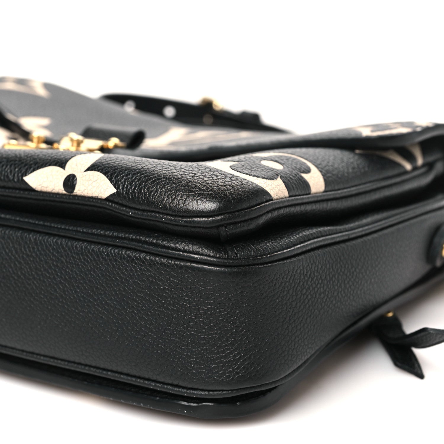 Empreinte Monogram Giant Pochette Metis Black Beige