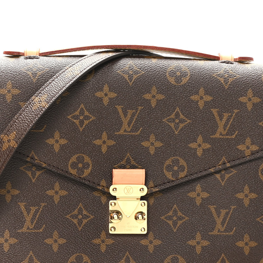 Monogram Pochette Metis