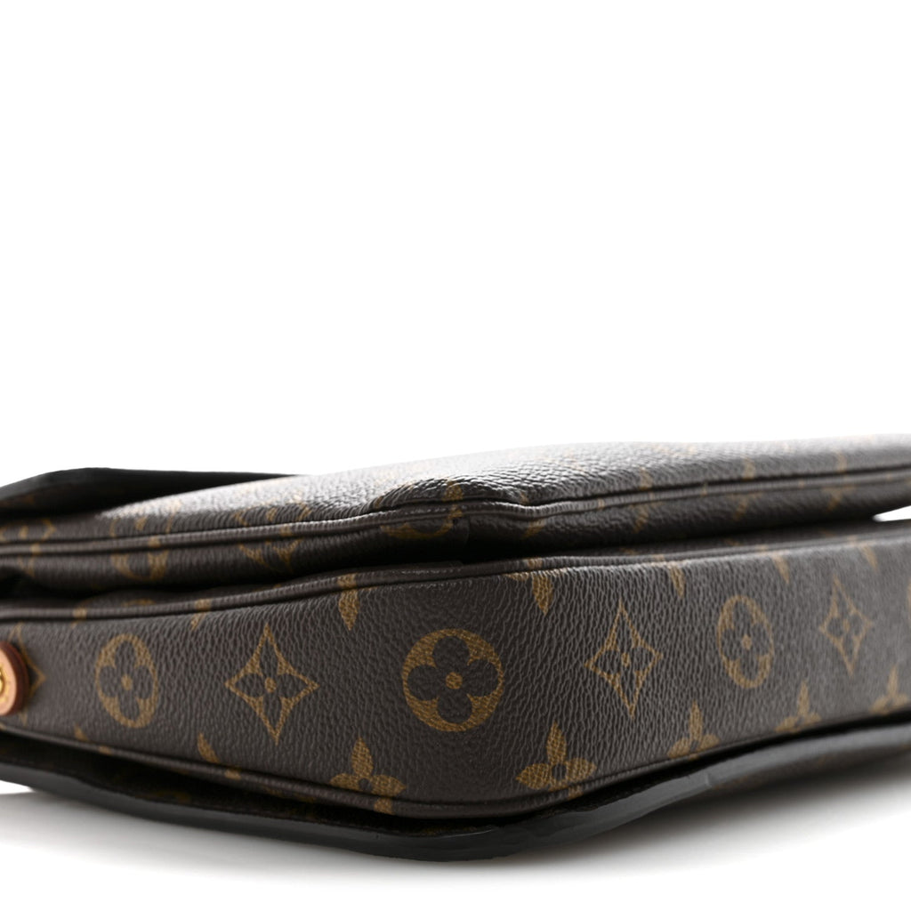 Monogram Pochette Metis