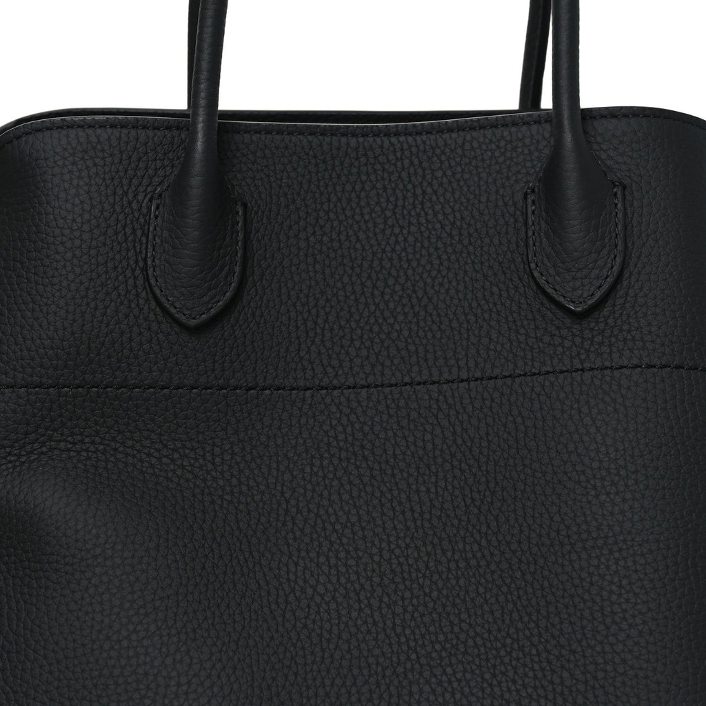 Matte Grained Calfskin Soft Margaux 15 Black