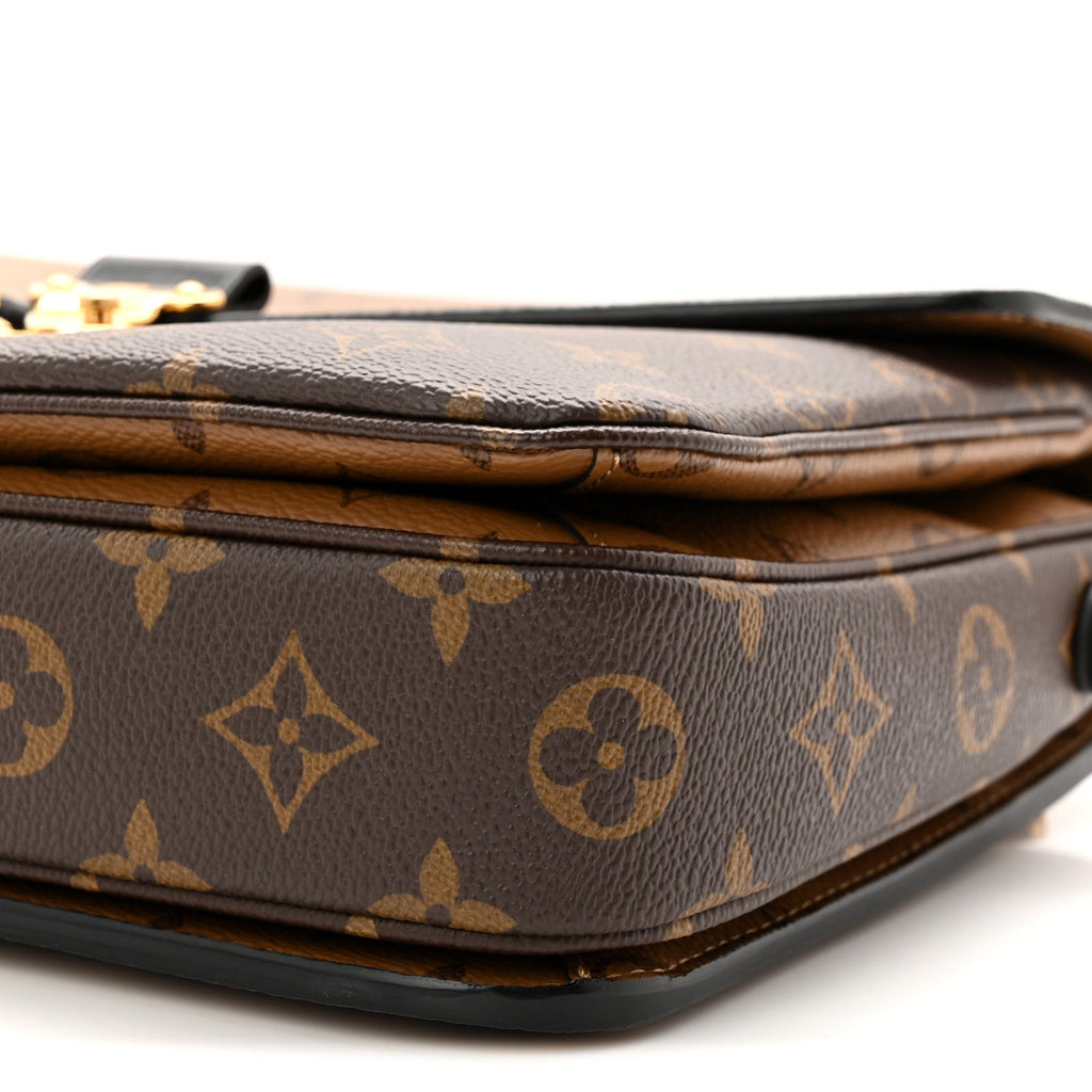 Reverse Monogram Pochette Metis