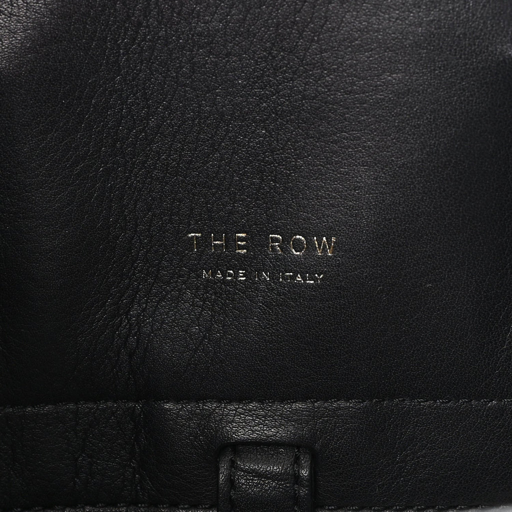 Polished Saddle Calfskin Soft Margaux 12 Black