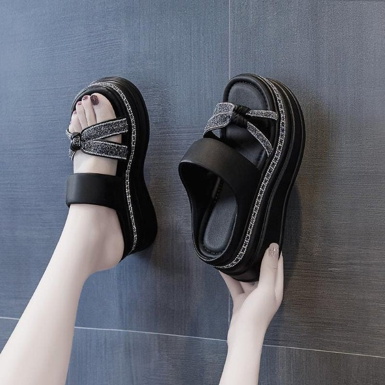 Sandalias de tacón alto con suela gruesa