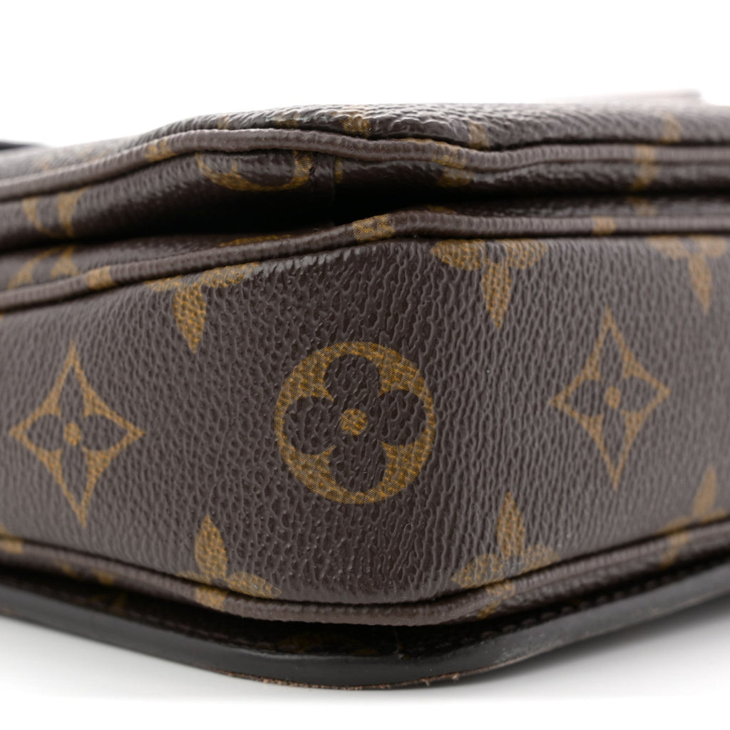 Monogram Pochette Metis