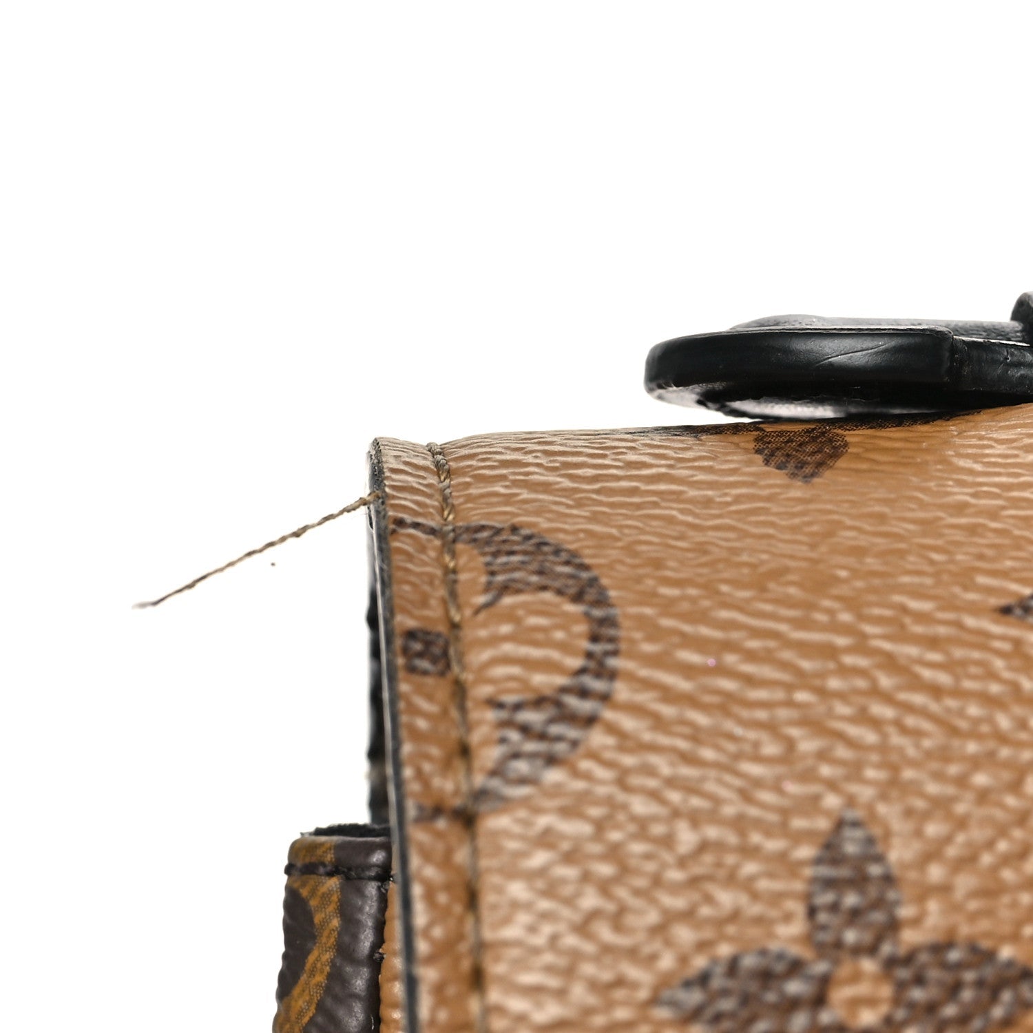 Reverse Monogram Pochette Metis