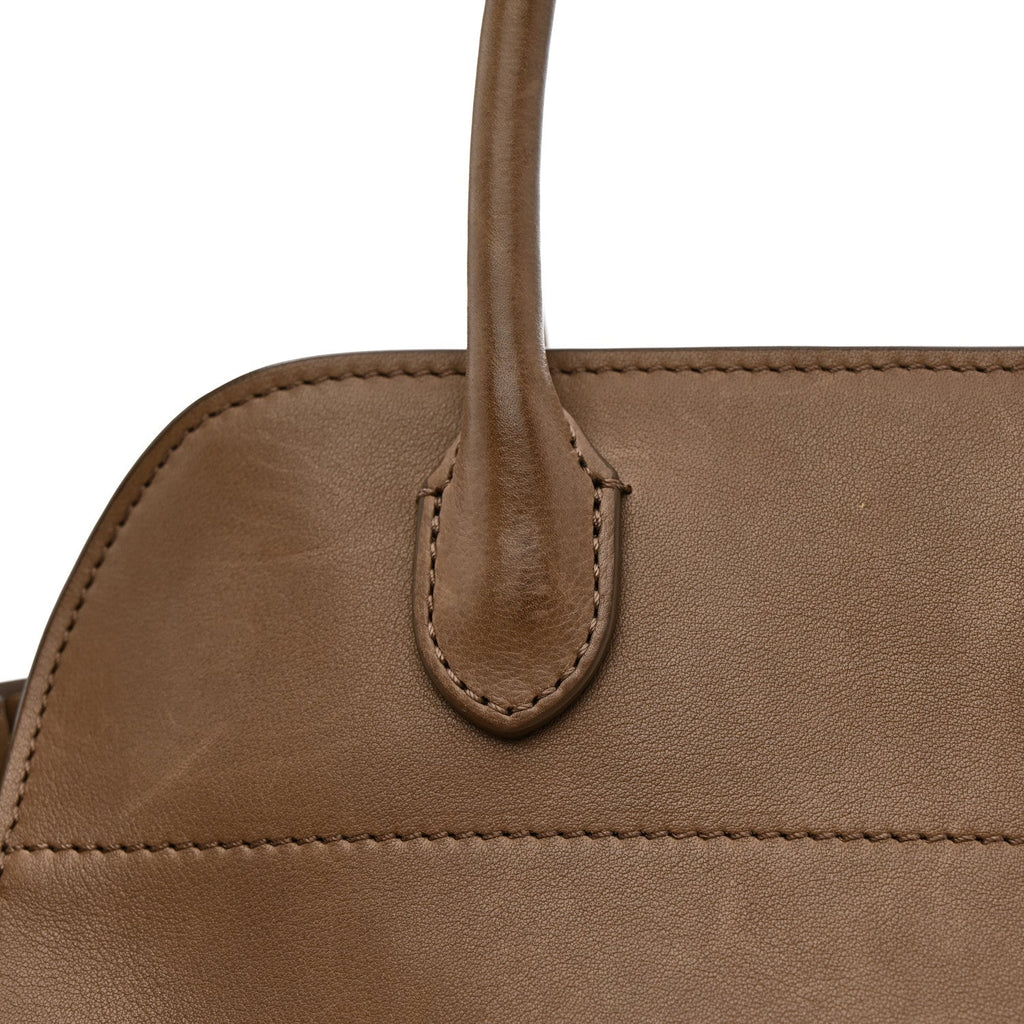 Polished Saddle Calfskin Soft Margaux 10 Bag Mouse Grey