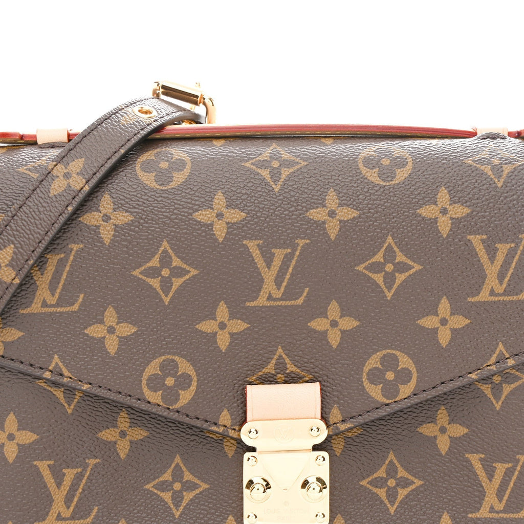 Monogram Pochette Metis