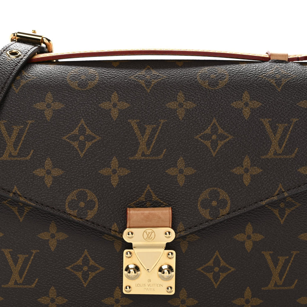 Monogram Pochette Metis