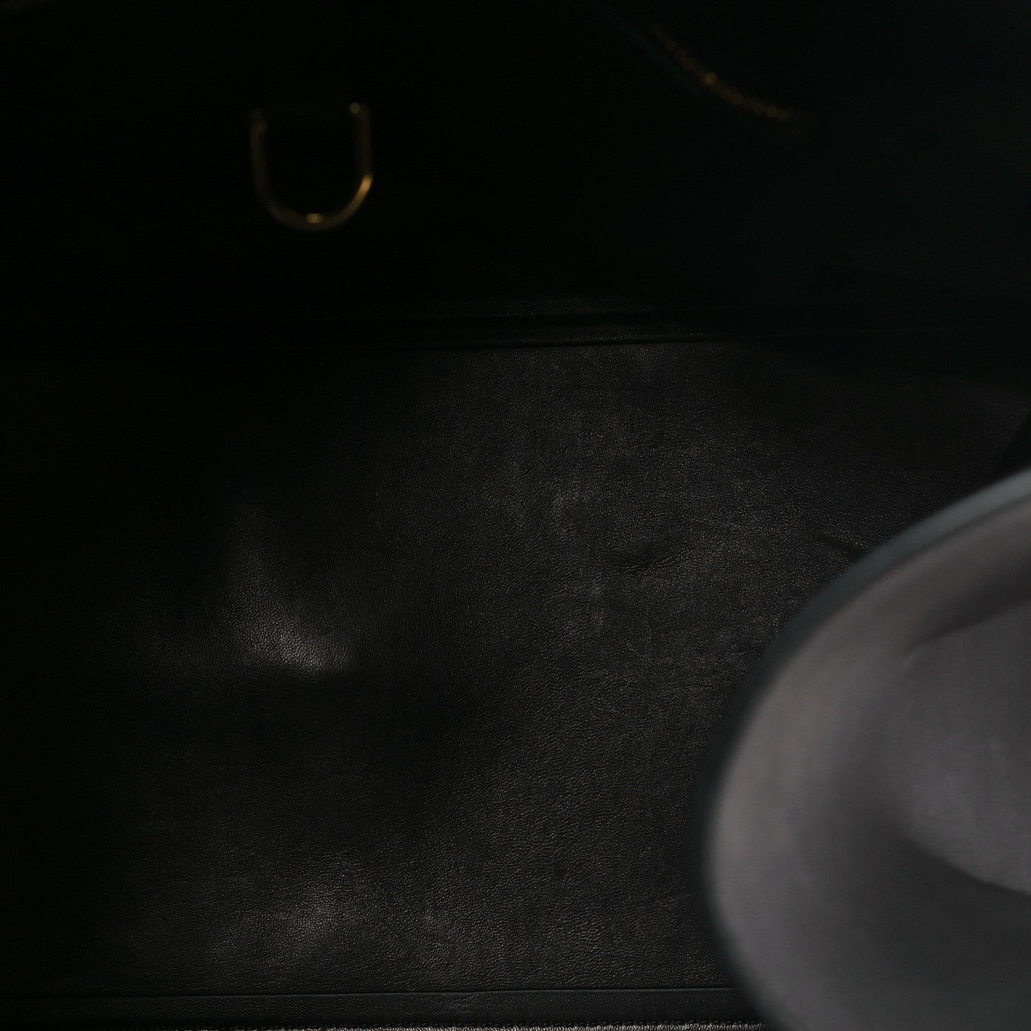 Polished Saddle Calfskin Soft Margaux 17 Black